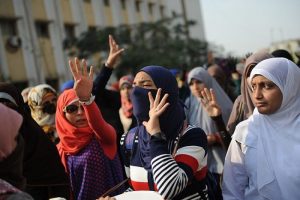Ezher &Uuml;niversitesi'nde 6 g&ouml;zaltı