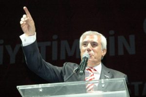Mustafa Bozbey adaylığını a&ccedil;ıkladı