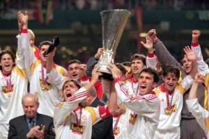 Galatasaray efsanelerini Parken'de anıyor!