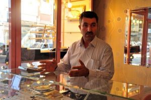 Kuyumcu isyan etti
