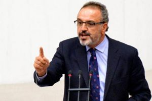 TBMM'de ırk&ccedil;ılık tartışması