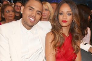 Chris Brown psikolojik destek alacak