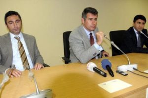Feyzioğlu'ndan elektrik kesilince 'Marmaray' esprisi