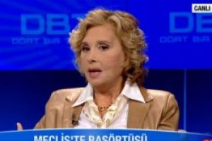 Nazlı Ilıcak'tan Meclis'te baş&ouml;rt&uuml;s&uuml; yorumu