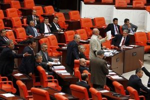 Meclis'te temsil edilen parti sayısı 5'e &ccedil;ıktı