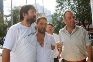 Firar etti cinayet işledi!