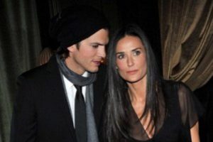 &Uuml;nl&uuml; &ccedil;ift resmen boşandı...