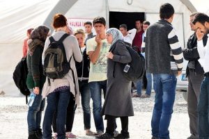 Suriyeli &ouml;ğrenciler T&uuml;rkiye'de okula başlıyor