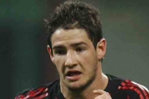 Beşiktaş'a Pato &ouml;nerisi!