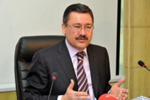 G&ouml;k&ccedil;ek'e hakaretten ceza!