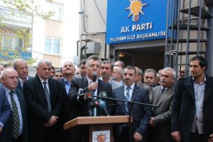 AK Parti'den Yıldırım ve Osmangazi'ye g&uuml;&ccedil;l&uuml; aday