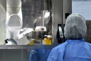 Kemoterapi g&ouml;renlere &ouml;zel şampuan &uuml;retildi