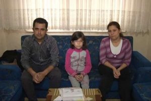 Hastalığına teşhis konulamıyor