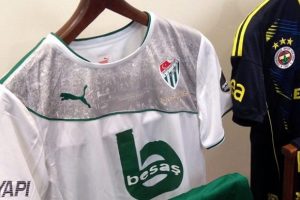 Timsah "Şampiyon" formayı giyecek