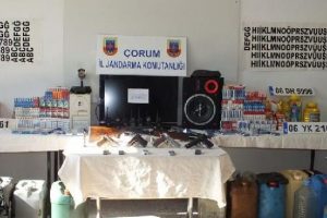 &Ccedil;aldıklarını depoda toplayan 5 kişi g&ouml;zaltına alındı
