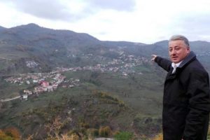 T&uuml;rkiye'yi, G&ouml;lk&ouml;yl&uuml; iş&ccedil;iler aydınlatıyor