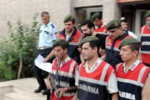 14 yaşındaki &ouml;ğrencisini ka&ccedil;ırdı