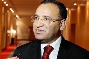 Bozdağ'dan braille alfabeli Kur'an istedi