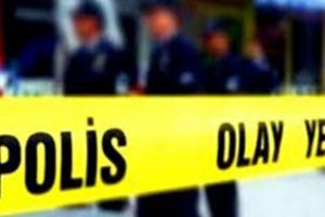 Yol kenarında ceset!