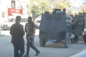 Hırsızlık ihbarı polisi harekete ge&ccedil;irdi