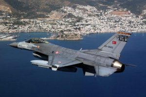 F-16'lar Rus u&ccedil;ağını takip etti
