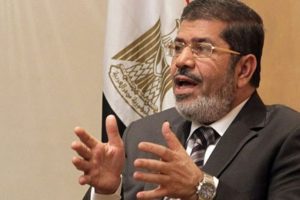 Mursi hakim karşısına &ccedil;ıkıyor