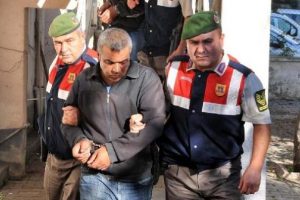 Cinayetten &ouml;nce aynı yerde gasp yapmışlar
