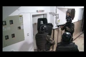&Ccedil;ete operasyonu polis kamerasında
