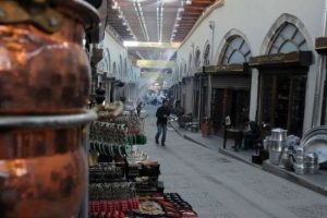 Tarih g&uuml;n y&uuml;z&uuml;ne &ccedil;ıktı