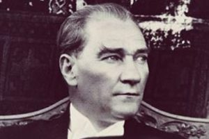 CHP Atat&uuml;rk i&ccedil;in mevl&uuml;t okutacak