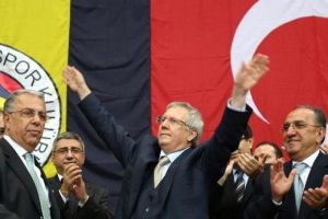 Hamdi Akın'dan Aziz Yıldırım'a yanıt!