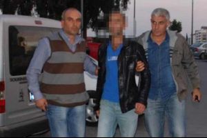 &Ouml;fkeli aşık dehşet sa&ccedil;tı