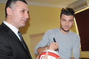 "Grubu lider bitireceğiz"