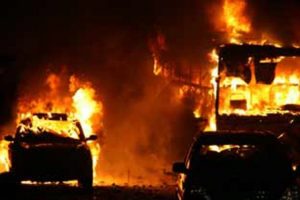 Kerk&uuml;k'te bomba y&uuml;kl&uuml; ara&ccedil; patladı
