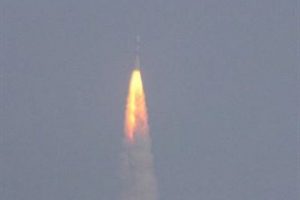 Hindistan Mars'a uzay aracı g&ouml;nderdi