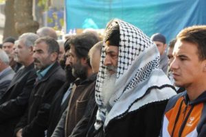 Aczmendi şeyhi G&uuml;nd&uuml;z Bursa'da cenaze t&ouml;renine katıldı