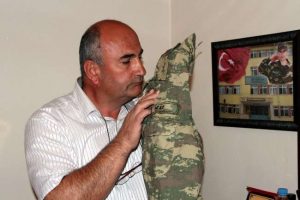 Şehit babasından cezaya tepki