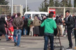 &Ouml;nc&uuml;pınar Sınır Kapısı'nda hareketlilik