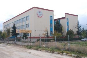 Yemekhanede 'cinsiyet' ayrımı
