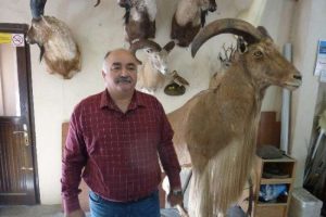 Leoparın postunu dolduracak tahnit&ccedil;i konuştu