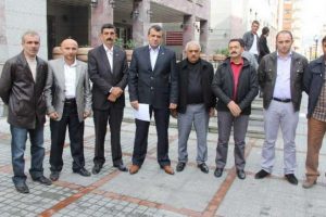 Kılı&ccedil;daroğlu krizi istifa getirdi