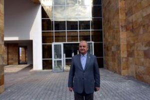 Tunceli &Uuml;niversitesi ders başı yapamadı