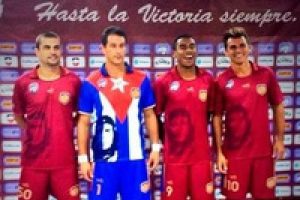 Che Guevara futbol sahalarında