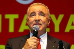 Aysal Saracoğlu'na gidecek mi?