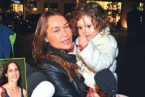 H&uuml;lya Avşar k&ouml;peğinin adını &Ccedil;arşı koydu