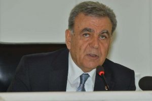 Aziz Kocağluna'na 'g&ouml;revi k&ouml;t&uuml;ye kullanma' davasında beraat