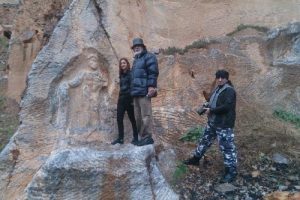 Tarihi kabartma kirlilikle savaşıyor