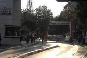 Hastane bah&ccedil;esinde dehşet