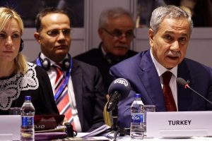 T&uuml;rkiye hukuk devletidir ve herkes eşittir