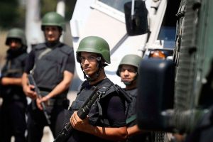 Mısır'da g&ouml;zaltına alınanların sayısı 15 bini ge&ccedil;ti